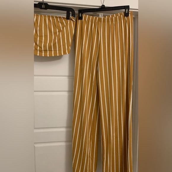 NEW CAPELLA PLUS SIZE Gold Striped Two Piece Tube Top Wide Pants Set 2XL 3XL - Picture 3 of 5